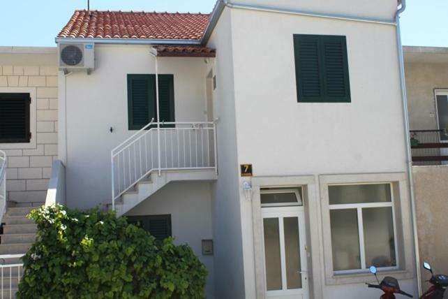 Apartment Irena Bol Zewnętrze zdjęcie